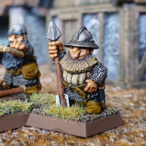 Dwarf loader standing by with spear projectile